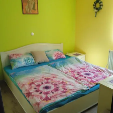 Apartmaji Stara Sola *